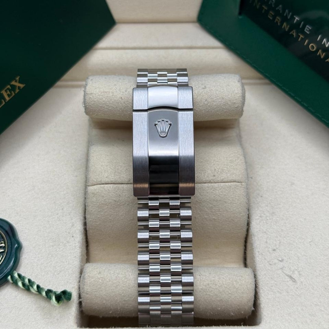 Rolex Datejust 41 Black Dial Jubilee, photo 5