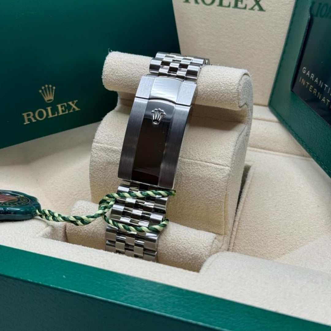 Rolex Sky-Dweller 42 Blue Dial Jubilee, photo 4