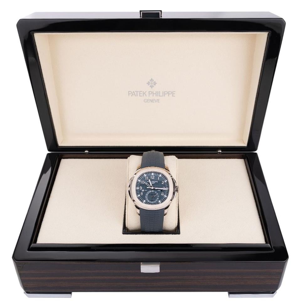 Patek Philippe Aquanaut Travel Time 5164G-001 “Blue-Gray” White Gold