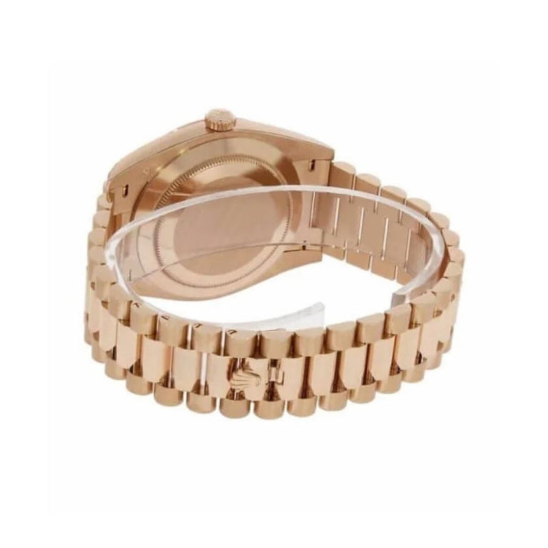 Rolex Day-Date 40 228235-0025 “Olive Green” Everose Gold