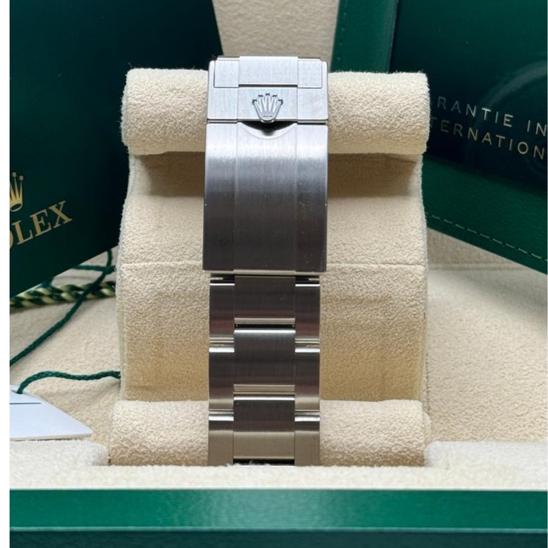Rolex Explorer II Black Dial Oyster, photo 5