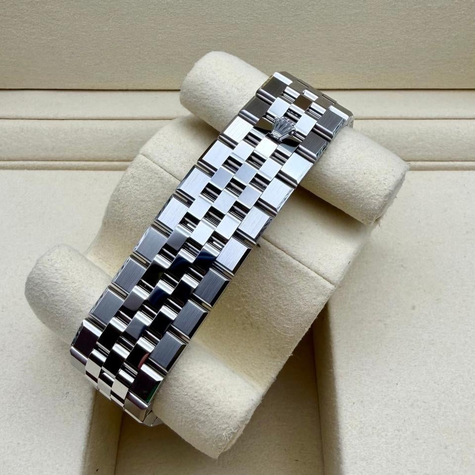 Rolex Land-Dweller White Dial 40 MM